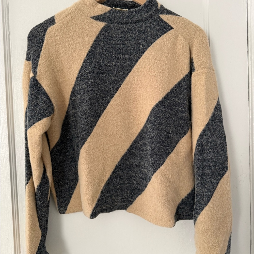 Stylish Black and Tan Women's Sweater Maeve for Anthropologie